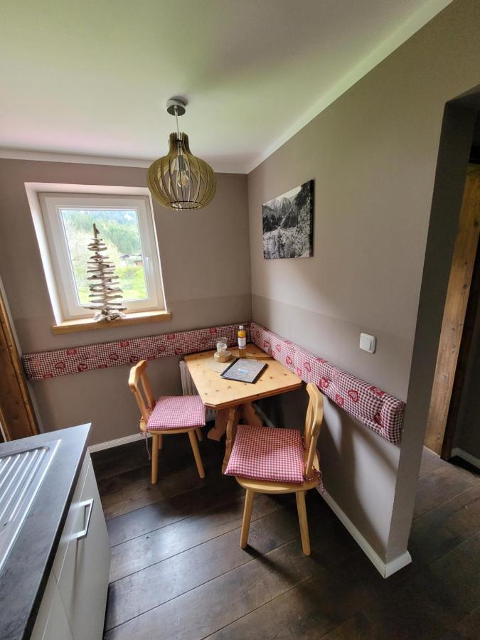 Ferienwohnungen Haus Almrausch Bichlbach Bagian luar foto
